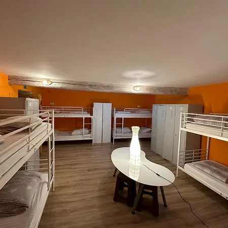 Hostel Sleeping Beauty *