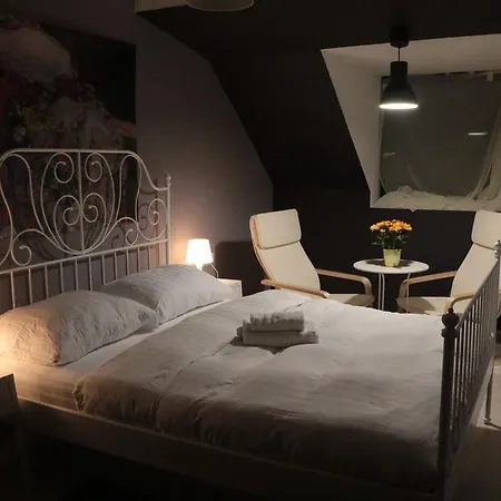 Hostel Sleeping Beauty *